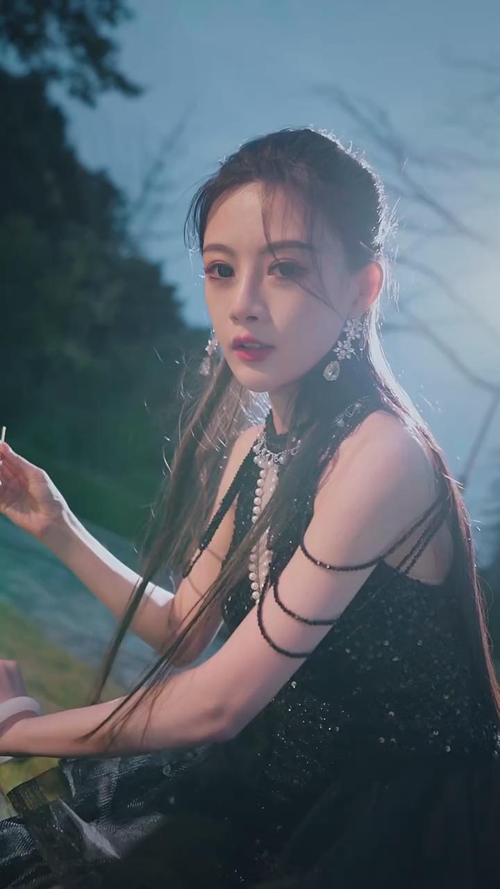 替嫁后,墨总娇妻掐腰宠